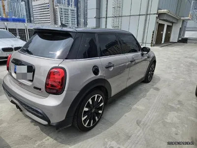 2023 MINI Cooper VIN: