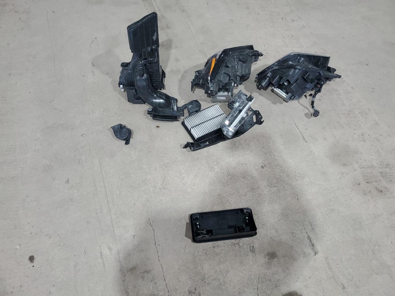 2024 MAZDA CX-30 PREFERRED VIN:3MVDMBCM0RM600185