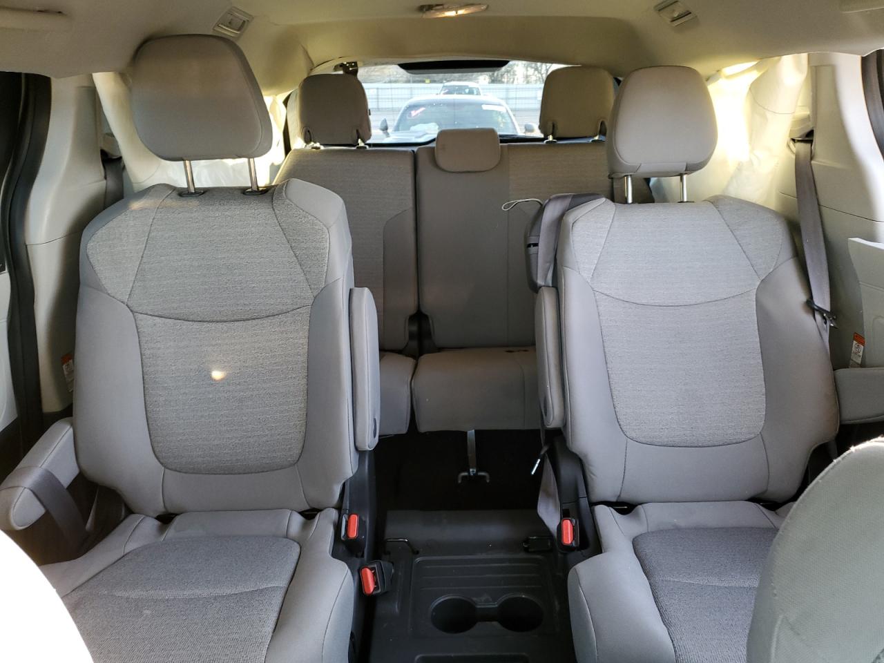 2022 TOYOTA SIENNA LE VIN:5LMDJ1D9XJUL01015