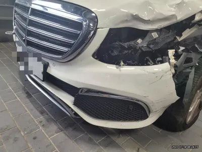 2019 Mercedes-Benz E 300 VIN: