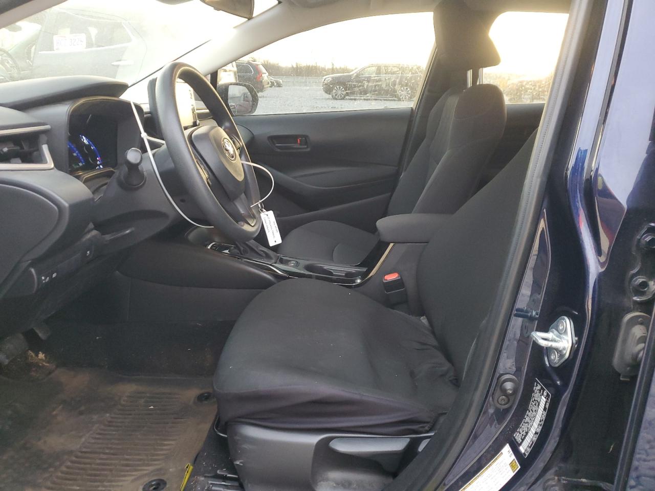 2022 TOYOTA COROLLA LE VIN:JTDEAMDE4NJ062180