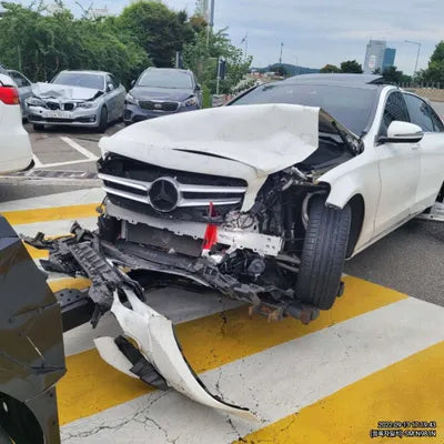 2018 Mercedes-Benz C 200 WDDWF4CB3JF642195 VIN:WDDWF4CB3JF642195