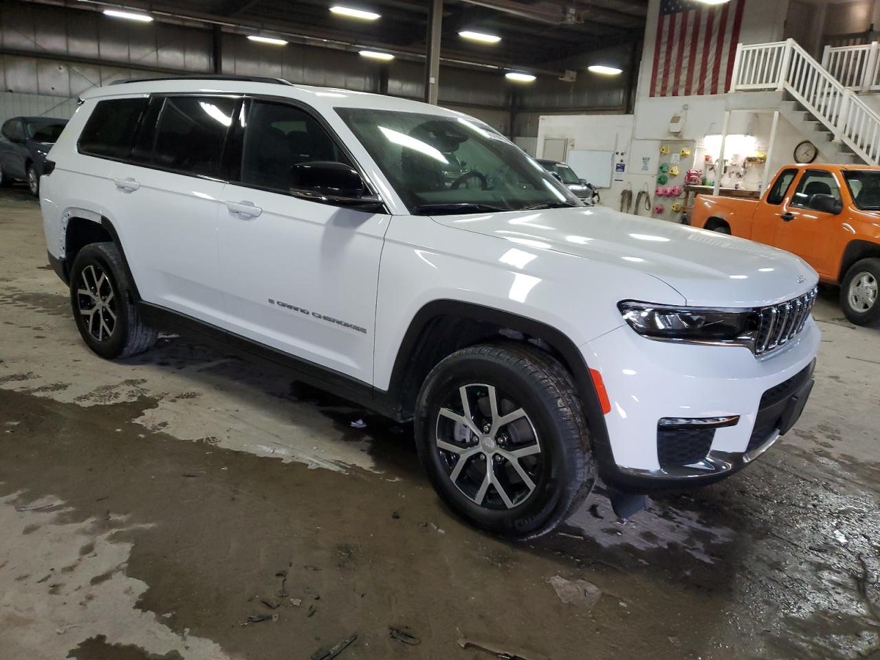 2024 JEEP GRAND CHEROKEE L LIMITED VIN:1C4RJKBG9R8537040
