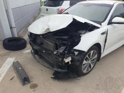 2016 Kia K5 KNAGU416BGA028697 VIN:KNAGU416BGA028697