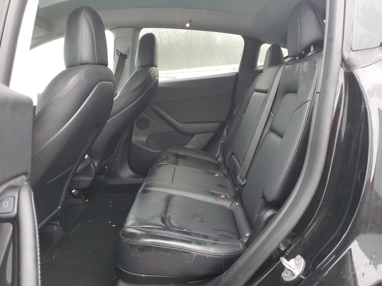 2022 TESLA MODEL Y  VIN:WDDSJ4GB5H9484269