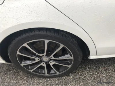 2016 Mercedes-Benz E 300 WDDZF4JB8HA061153 VIN:WDDZF4JB8HA061153