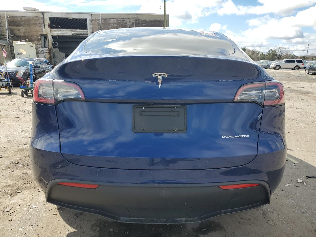 2023 TESLA MODEL Y  VIN:7SAYGDEEXPA120507