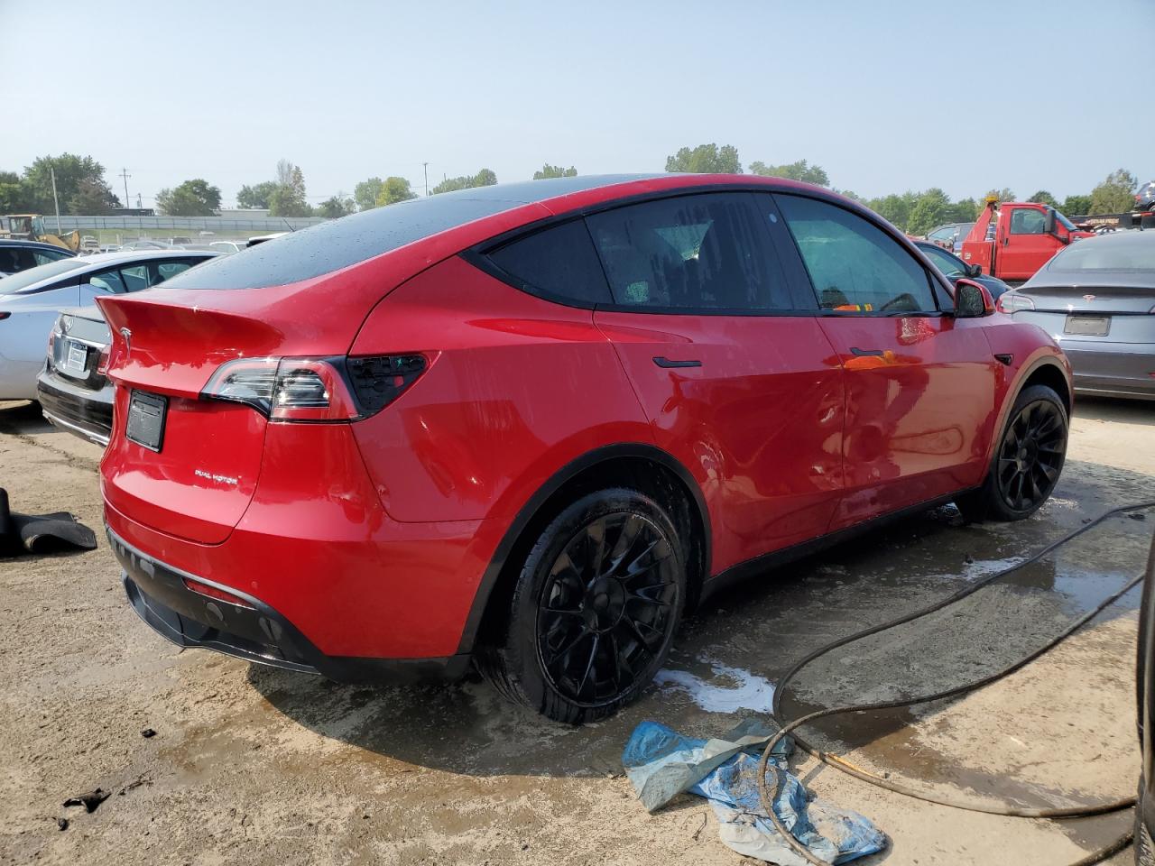 2022 TESLA MODEL Y  VIN:7SAYGDEE0NF460877