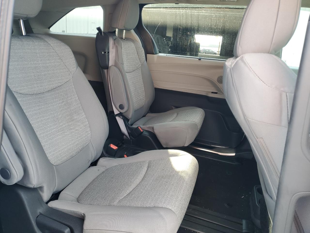 2023 TOYOTA SIENNA LE VIN:5TDKRKEC8PS160034