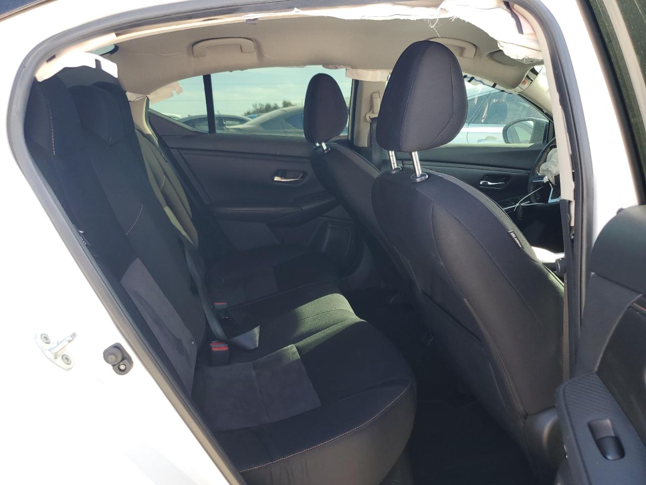2022 NISSAN SENTRA SR VIN:3N1AB8DV4NY233785