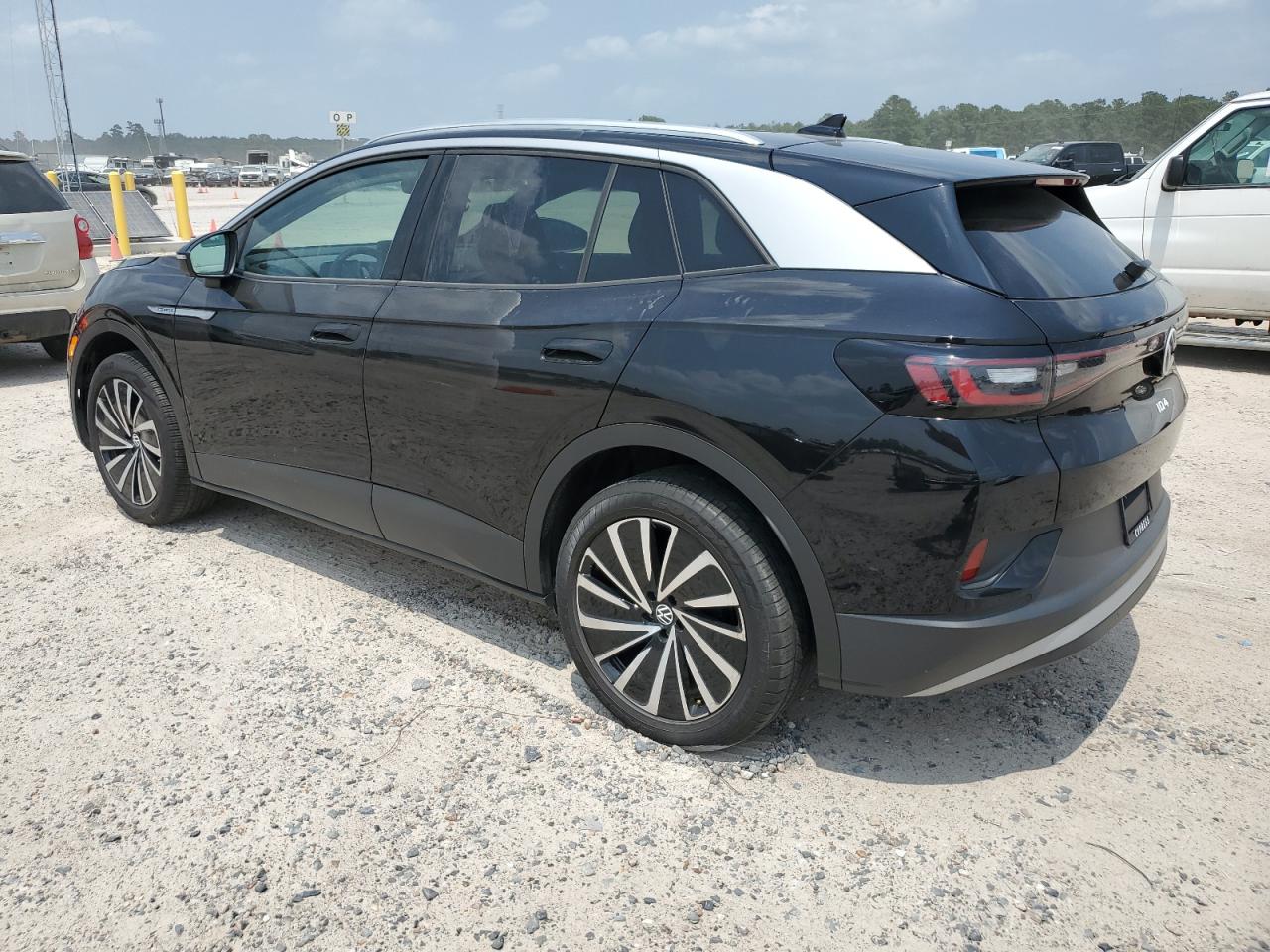 2023 VOLKSWAGEN ID.4 PRO S PLUS VIN:1V2JNPE84PC048864