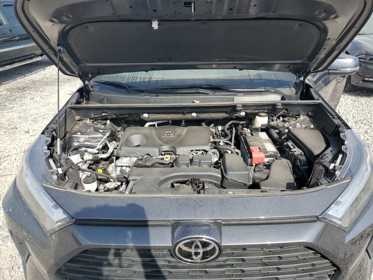 2023 TOYOTA RAV4 XLE VIN:2T3W1RFV3PC231058