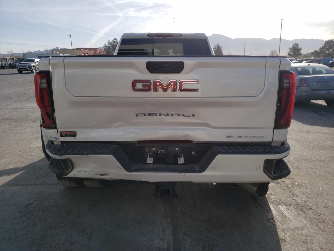 2024 GMC SIERRA K3500 DENALI VIN:1GT49WEY8RF224880