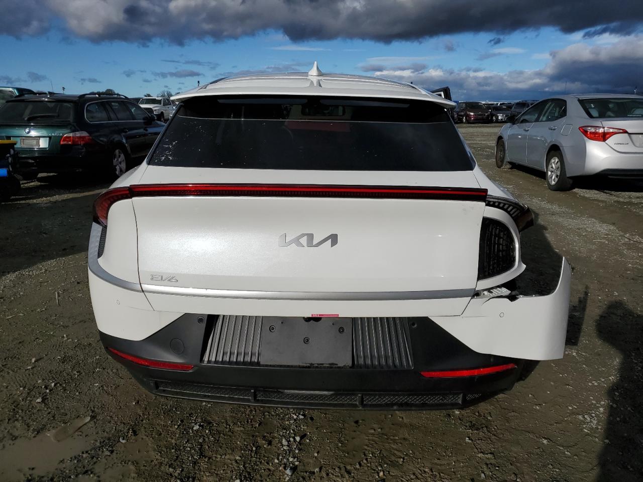 2024 KIA EV6 LIGHT VIN:KNDC3DLC5R5180755