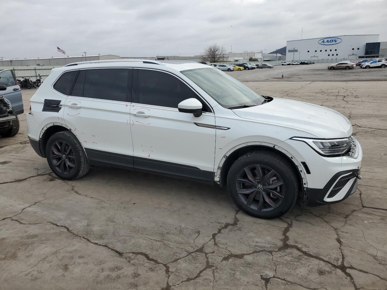2023 VOLKSWAGEN TIGUAN SE VIN:3VVNB7AX2PM094234