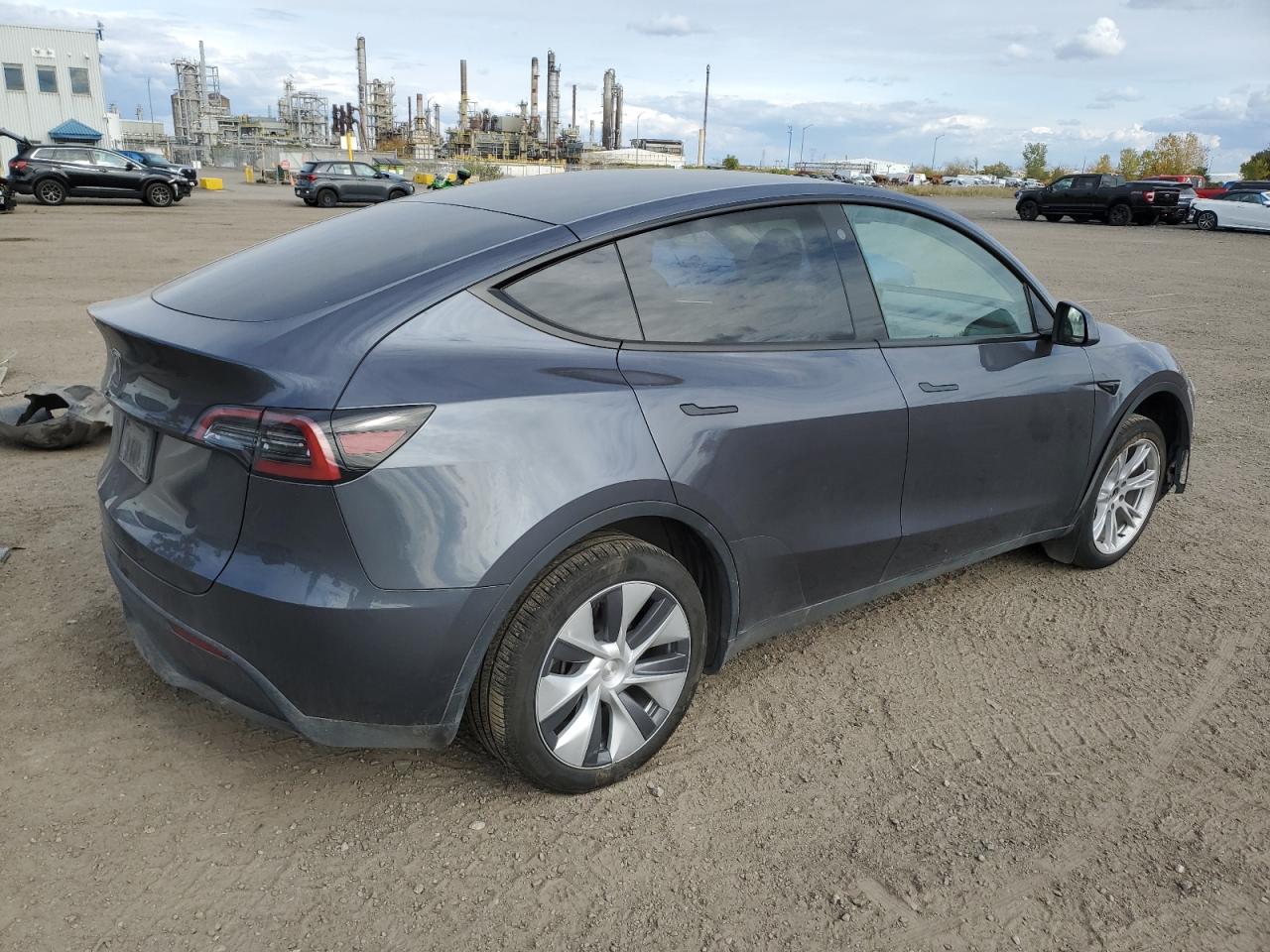 2023 TESLA MODEL Y  VIN:LRWYGDFD1PC221127