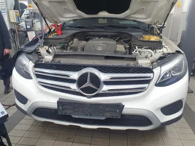 2018 Mercedes-Benz GLC 350 VIN: