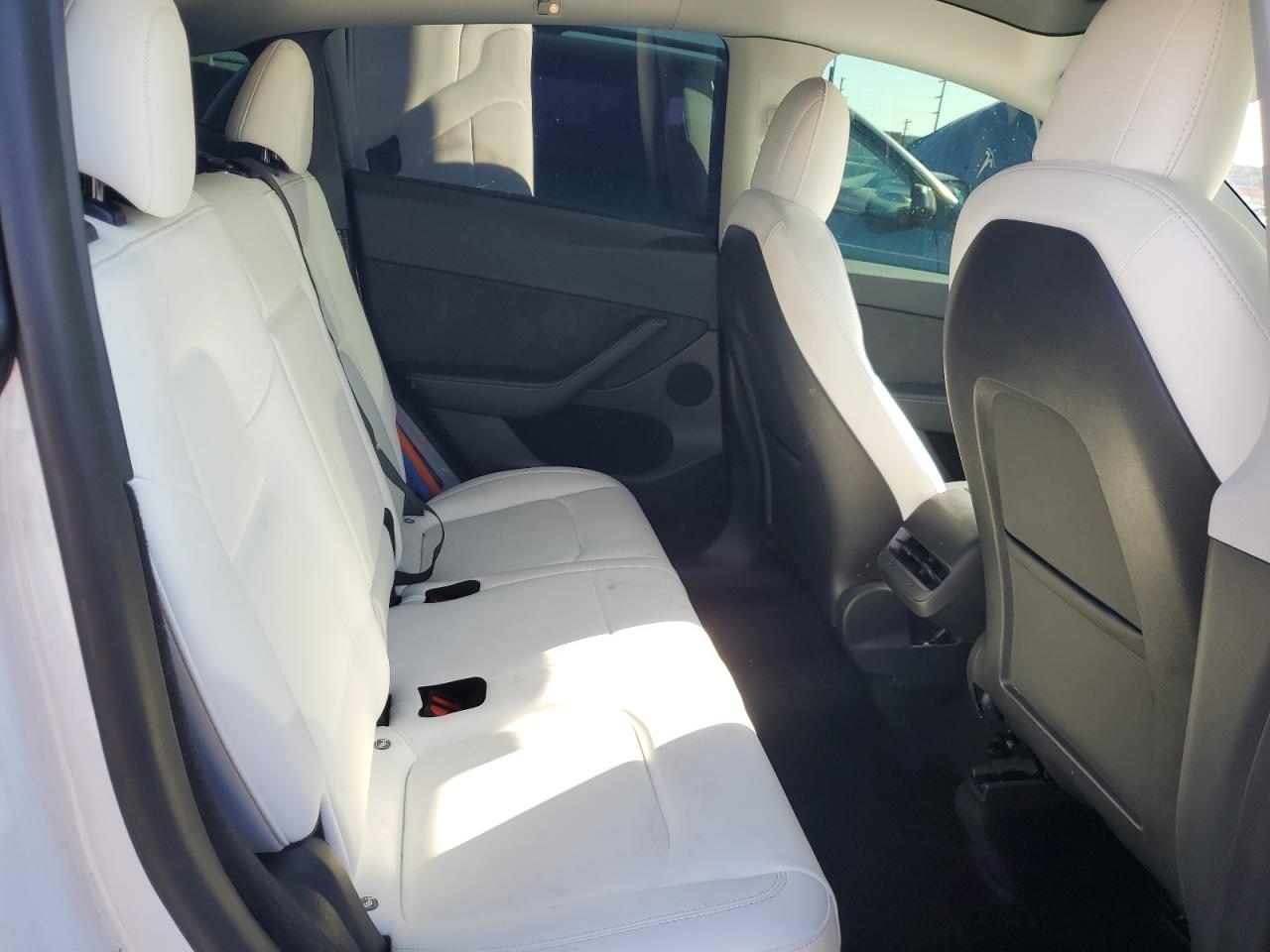 2023 TESLA MODEL Y  VIN:7SAYGDEE3PF605056