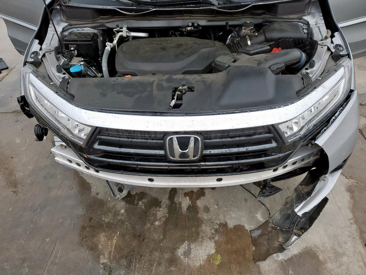 2024 HONDA ODYSSEY TOURING VIN:5FNRL6H85RB004443