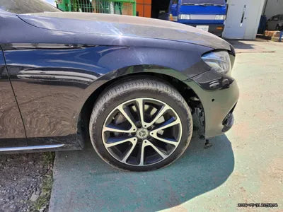 2017 Mercedes-Benz E 220 VIN: