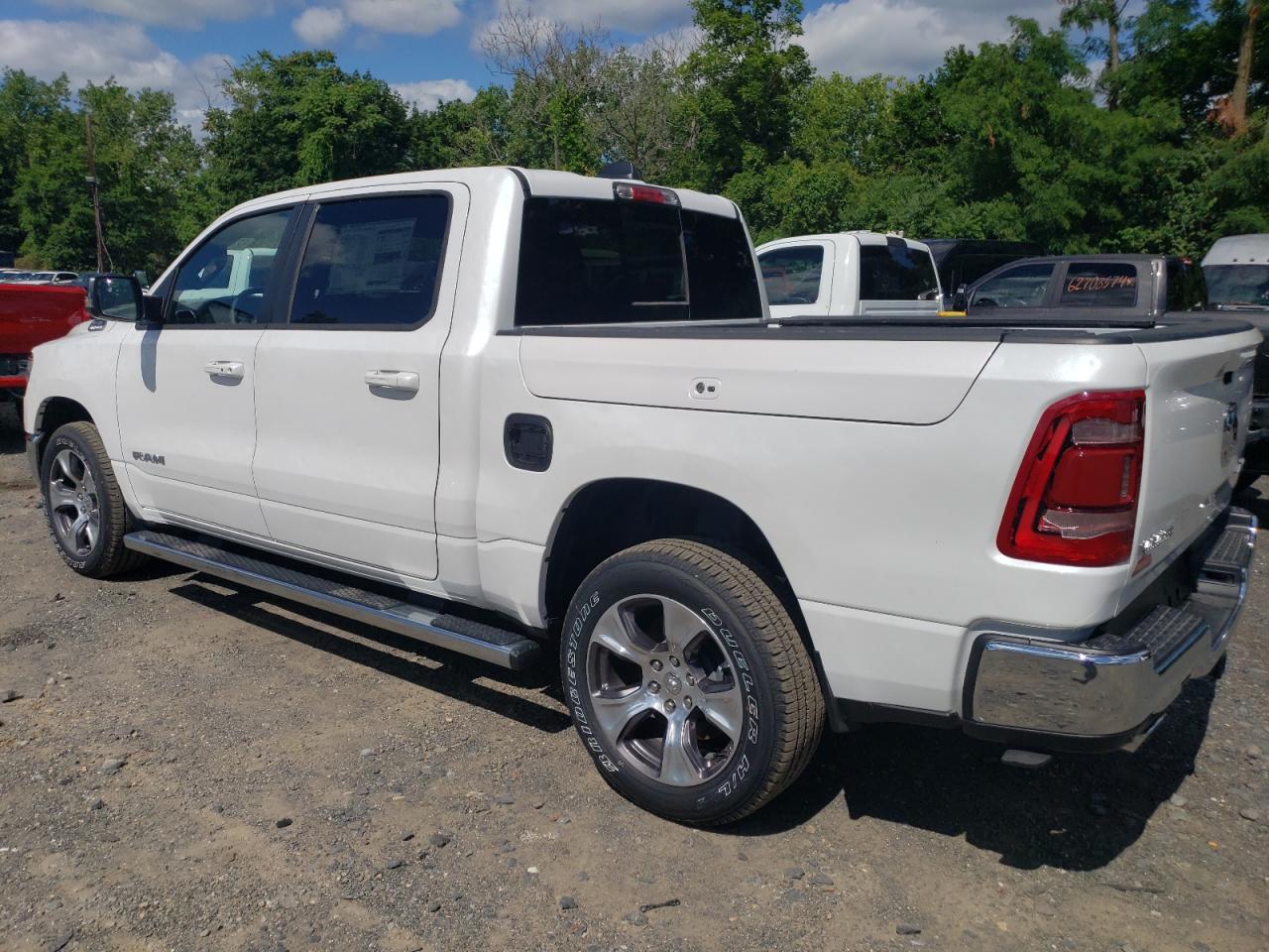 2024 RAM 1500 LARAMIE VIN:1C6SRFJT3RN213722