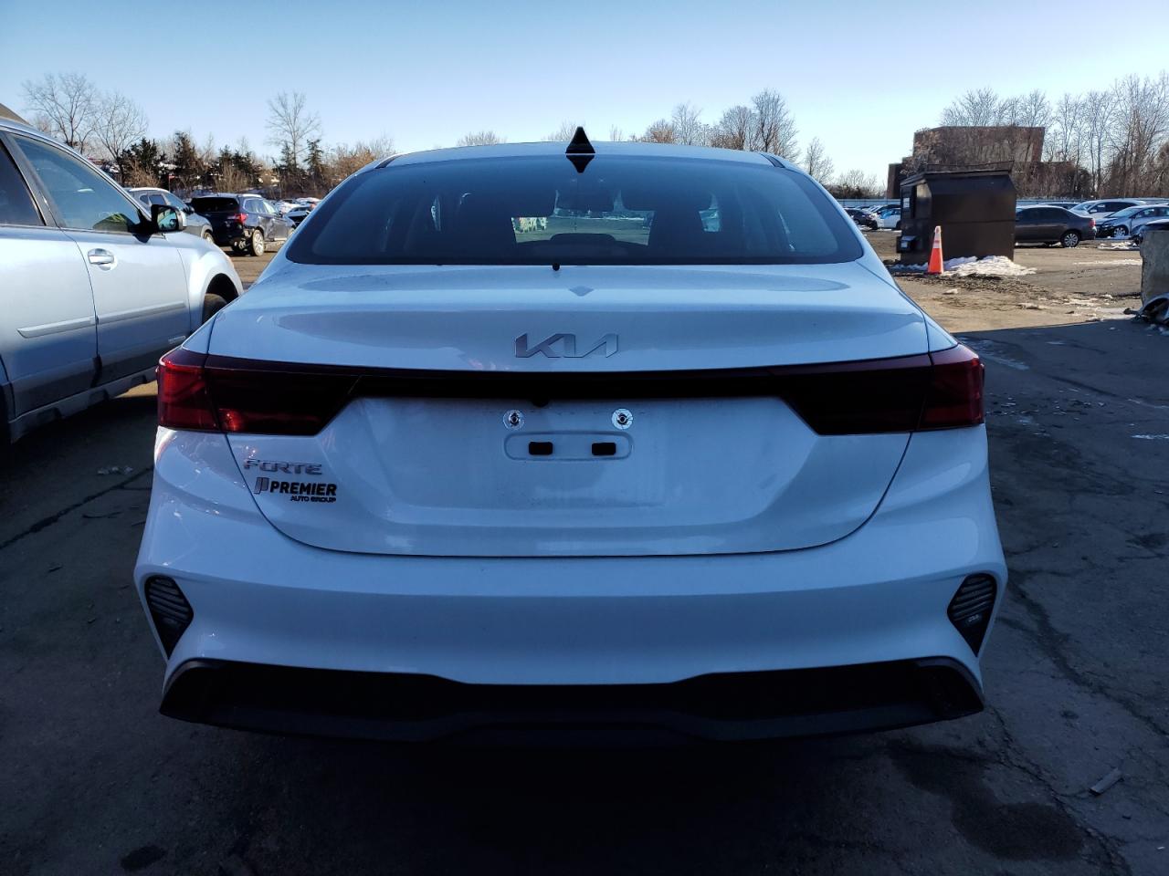 2023 KIA FORTE LX VIN:3KPF24AD2PE682684