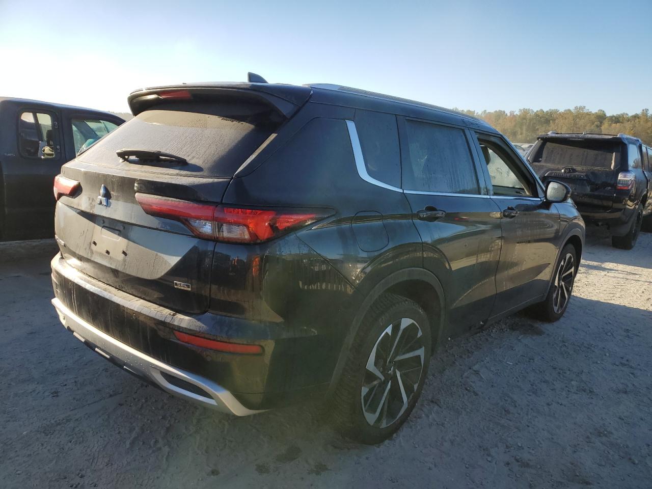 2022 MITSUBISHI OUTLANDER SEL VIN:JA4J3VA85NZ061709
