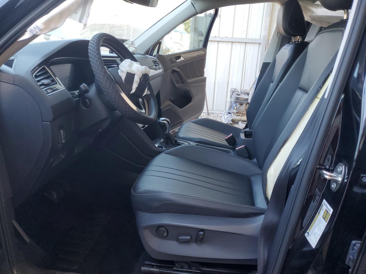 2023 VOLKSWAGEN TIGUAN SE VIN:3VVNB7AX3PM090323