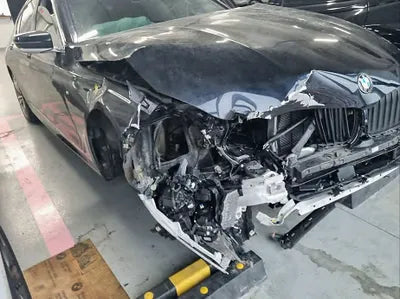 2017 BMW 740 WBA7E4107HGV25174 VIN:WBA7E4107HGV25174