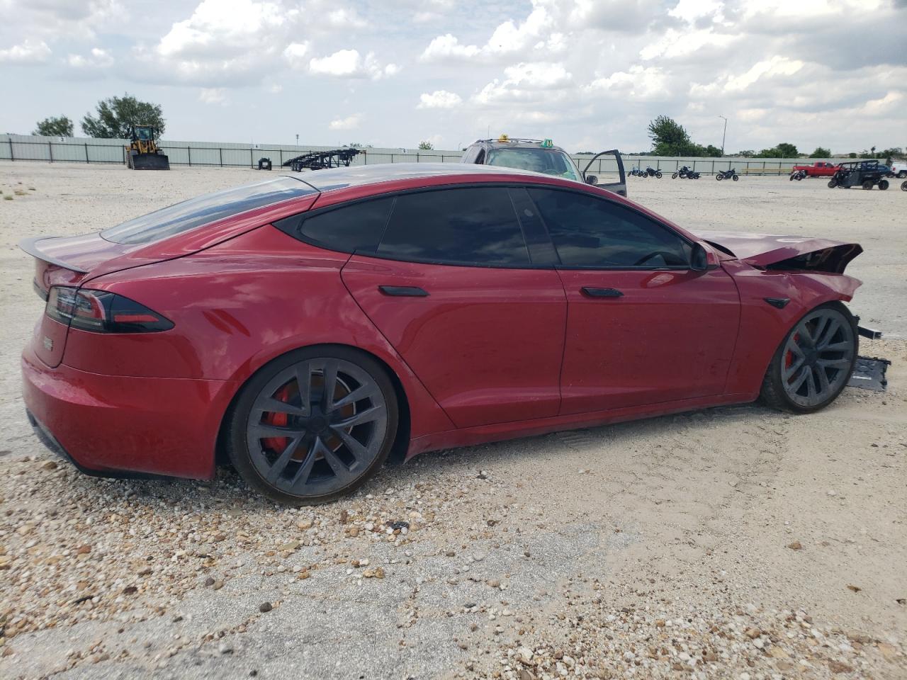 2023 TESLA MODEL S  VIN:5YJSA1E64PF513062