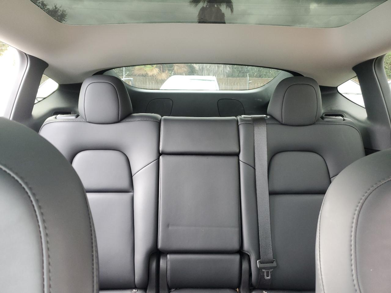 2023 TESLA MODEL Y  VIN:7SAYGDEE0PF695329