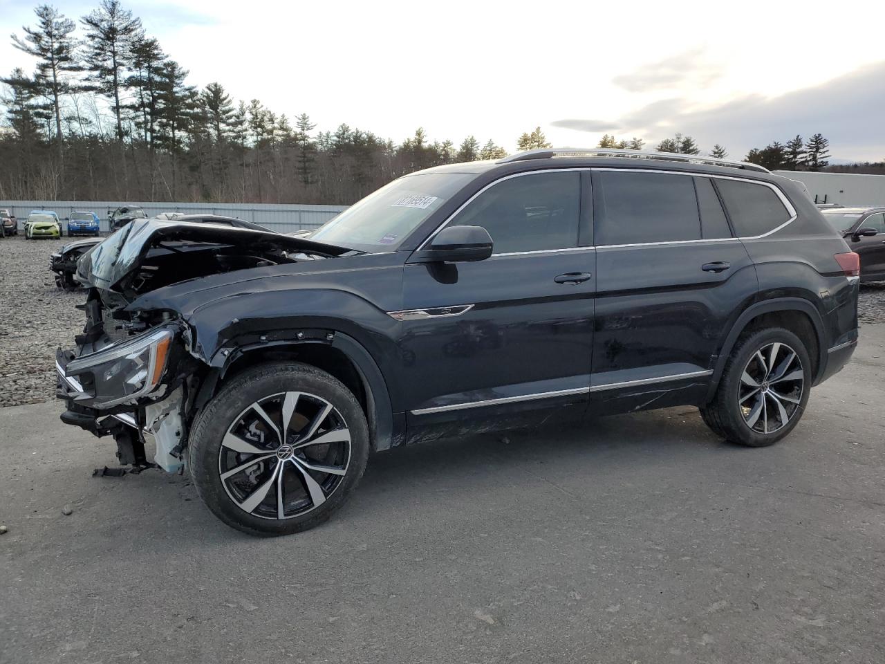 2024 VOLKSWAGEN ATLAS SEL PREMIUM R-LINE VIN:1V2FR2CA5RC576421