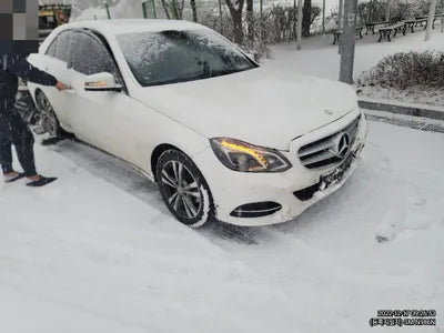 2014 Mercedes-Benz E 220 VIN:
