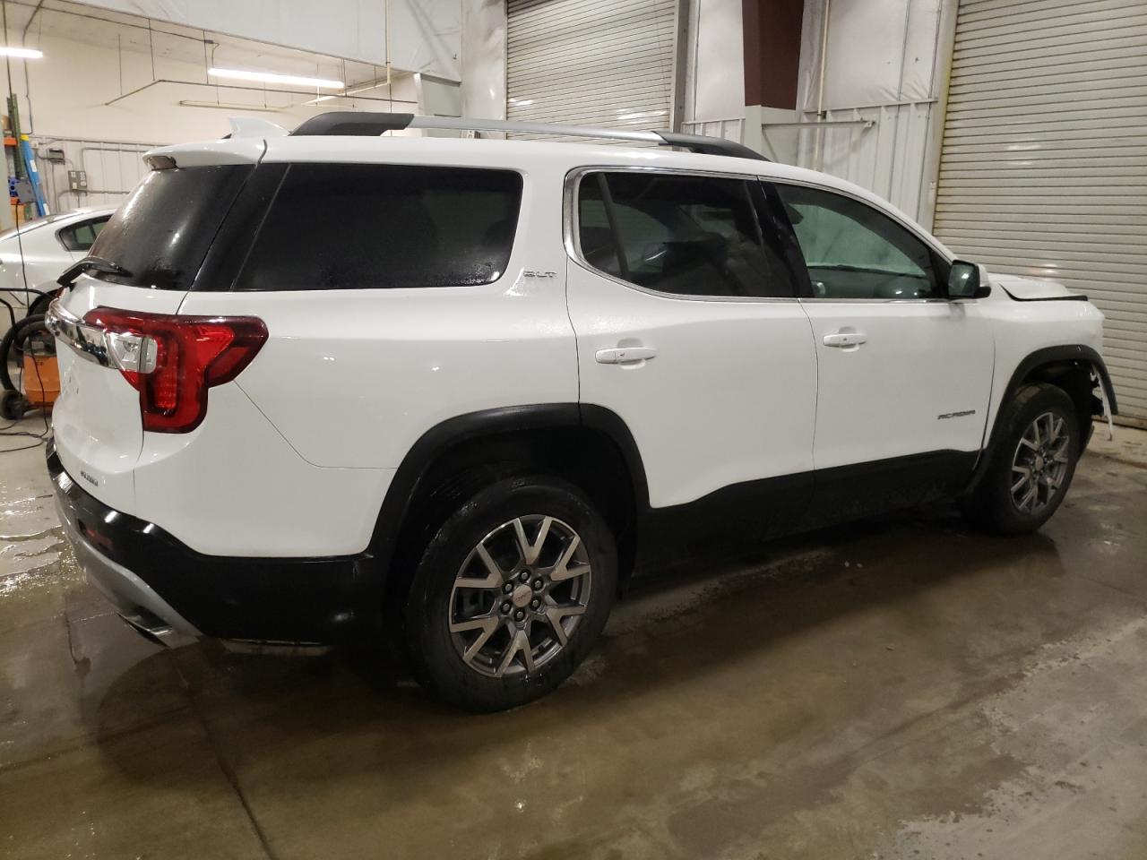 2022 GMC ACADIA SLT VIN:1GKKNUL40NZ118864