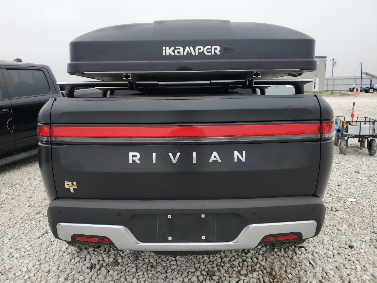 2022 RIVIAN R1T ADVENTURE VIN:7FCTGAAA5NN015734