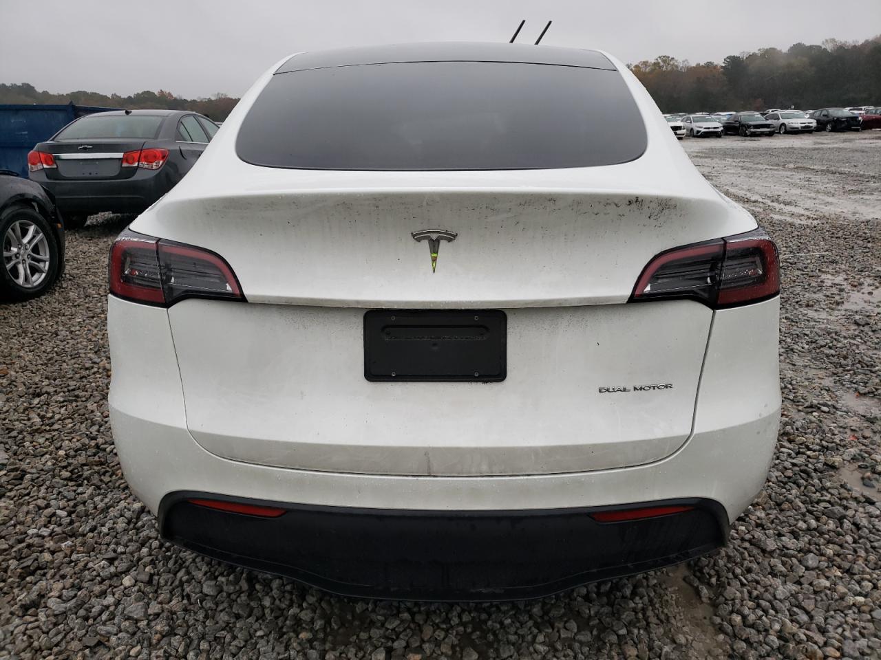 2023 TESLA MODEL Y  VIN:7SAYGDEE4PF799273