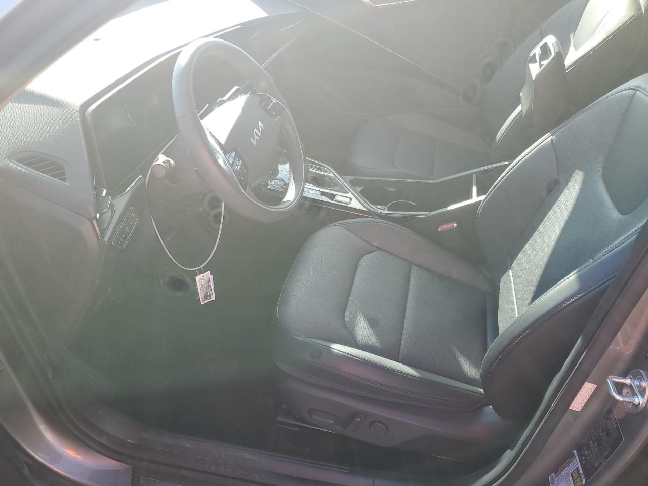 2023 KIA NIRO SX VIN:KNDCT3LE8P5106609