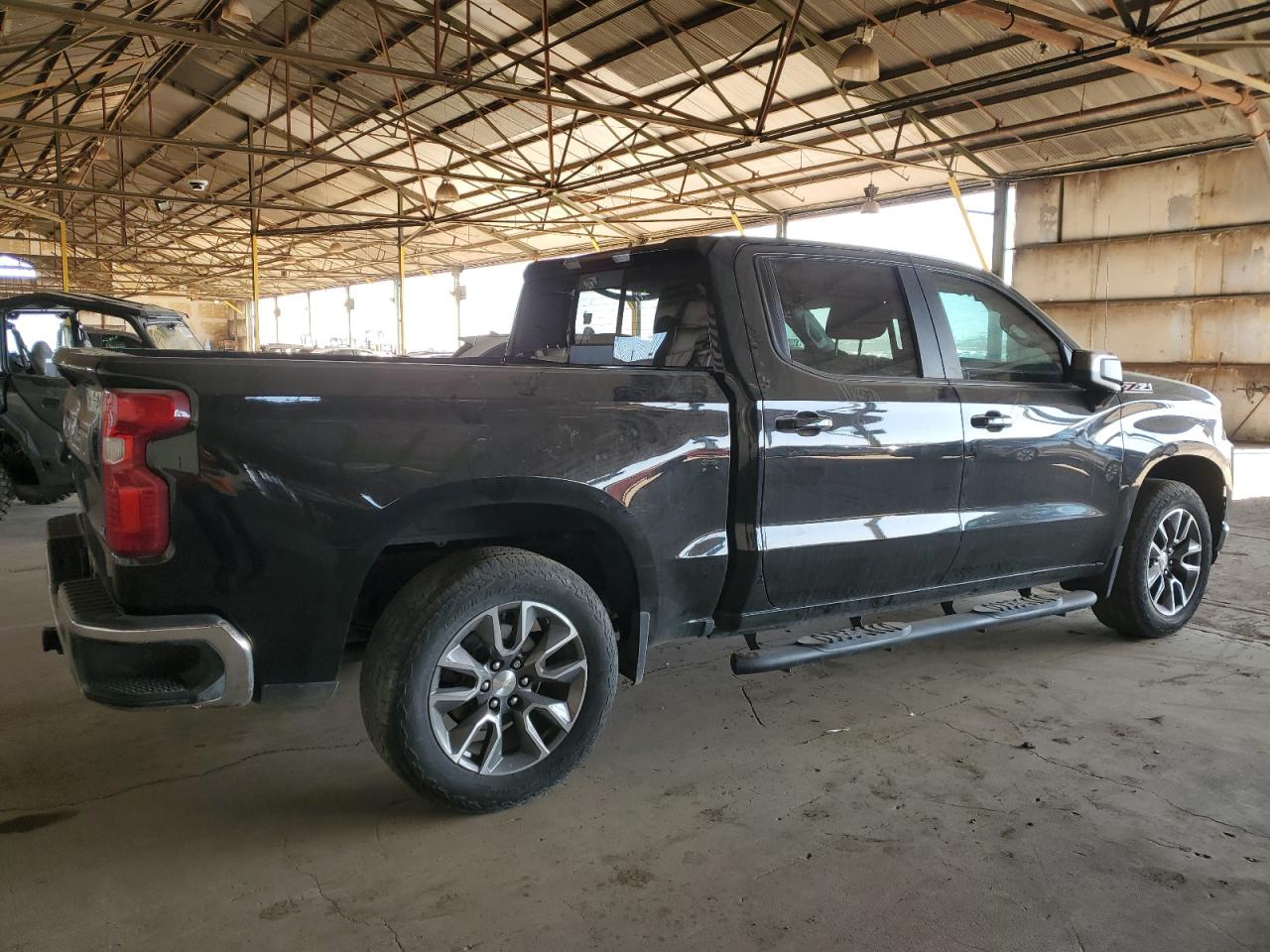 2022 CHEVROLET SILVERADO LTD K1500 LT VIN:3GCUYDEDXNG134207