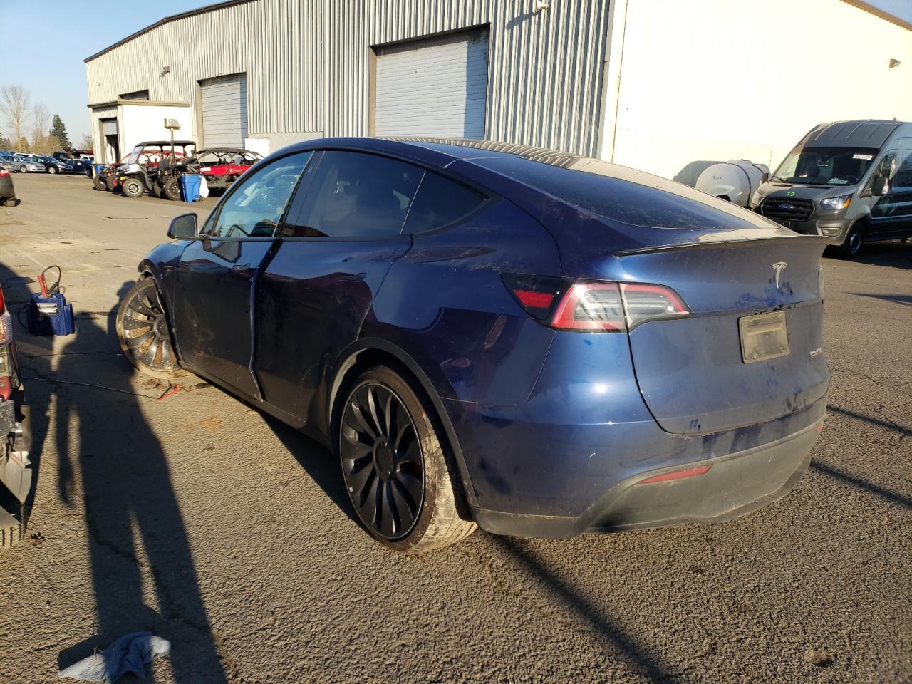 2023 TESLA MODEL Y  VIN:7SAYGDEF2PF642186