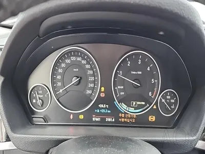 2016 BMW 320 WBA8D1108GK655689 VIN:WBA8D1108GK655689