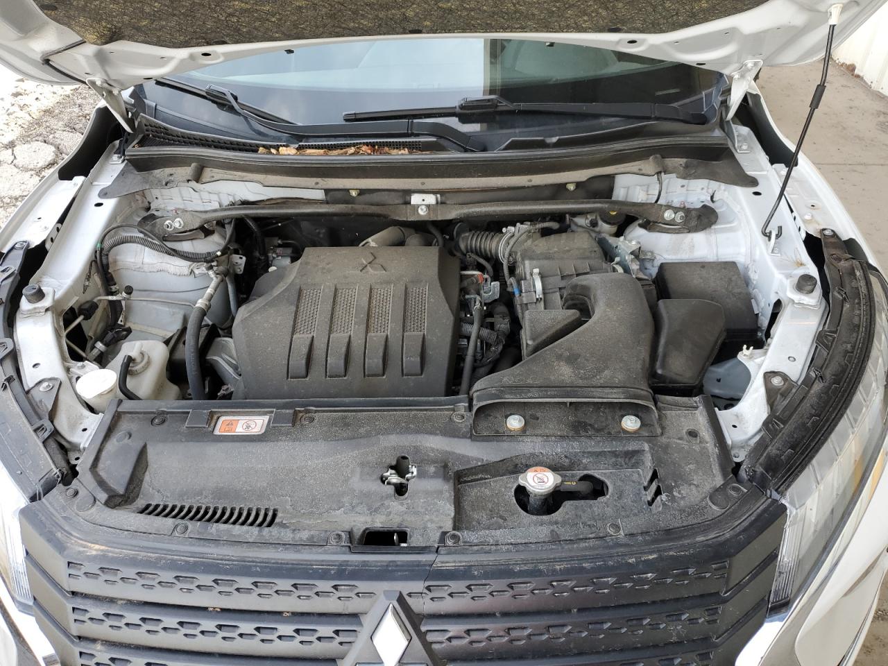 2022 MITSUBISHI ECLIPSE CROSS ES VIN:JA4ATUAAXNZ059449