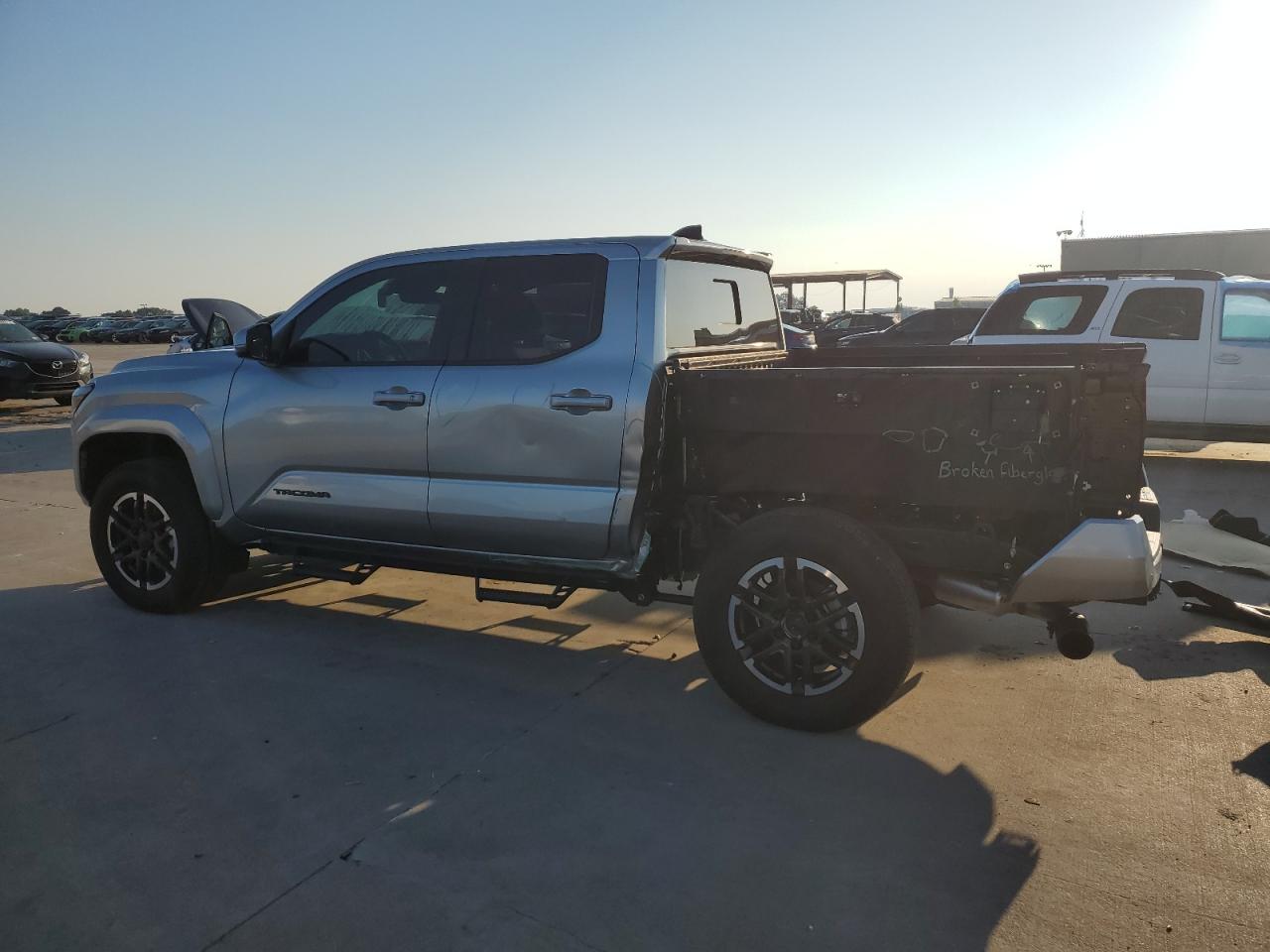 2024 TOYOTA TACOMA DOUBLE CAB VIN:3TMLB5JN7RM007780