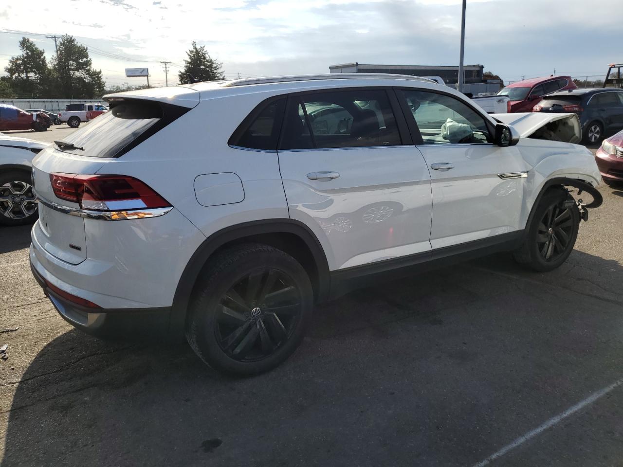 2022 VOLKSWAGEN ATLAS CROSS SPORT SE VIN:1V2HE2CA5NC202731