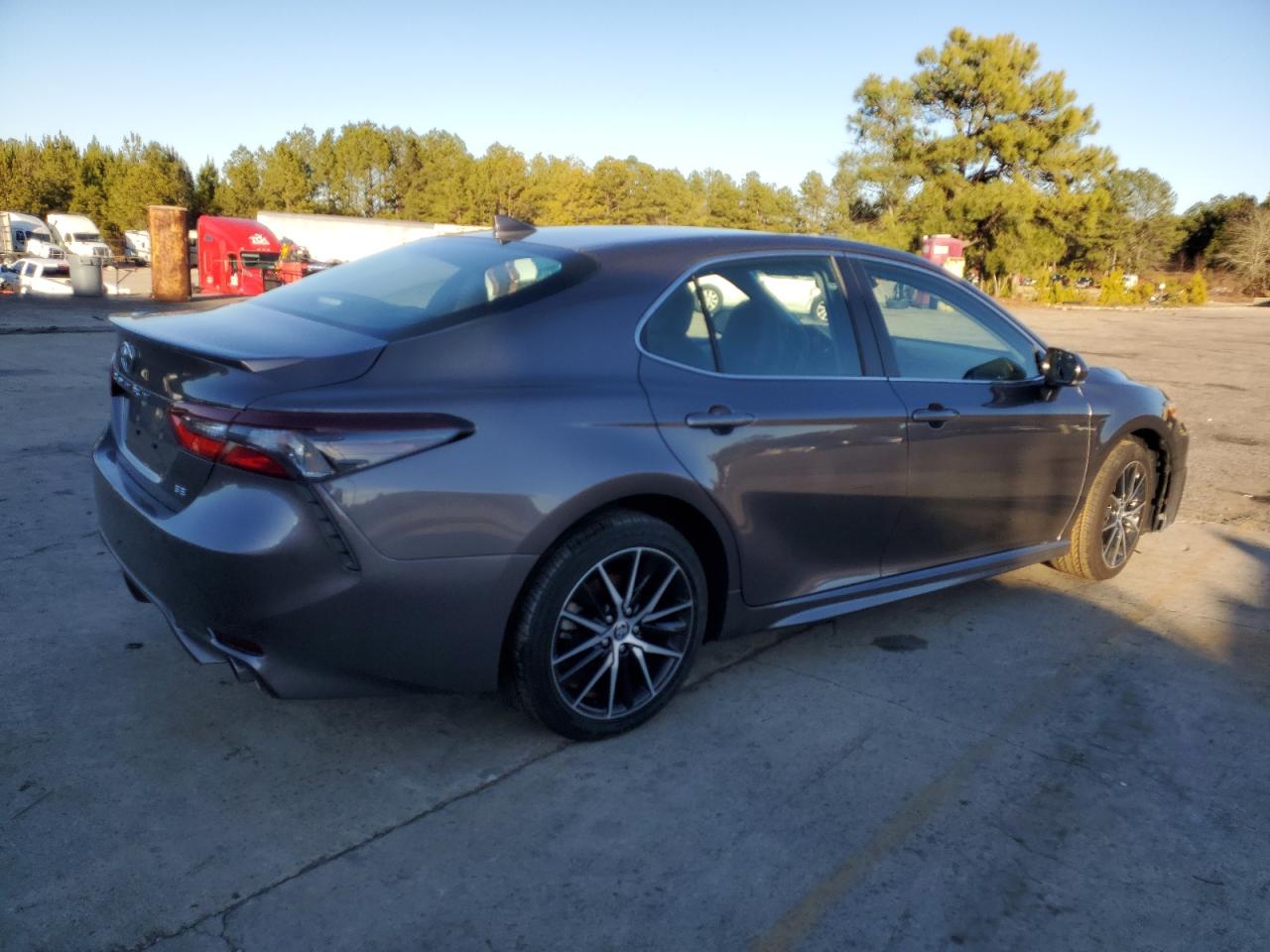 2022 TOYOTA CAMRY SE VIN:4T1G11AK7NU655673