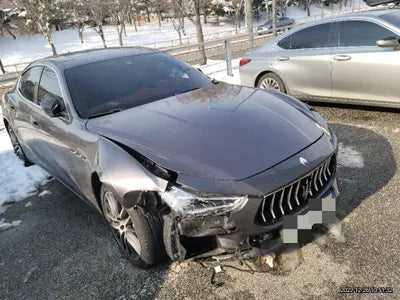 2019 Maserati Ghibli VIN: