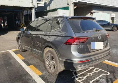 2020 Volkswagen Tiguan Allspace VIN: