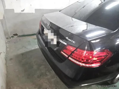 2015 Mercedes-Benz E 220 VIN: