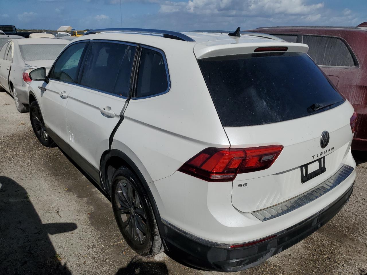2023 VOLKSWAGEN TIGUAN SE VIN:3VVNB7AXXPM073051