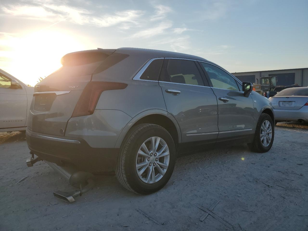 2024 CADILLAC XT5 LUXURY VIN:1GYKNAR49RZ732989