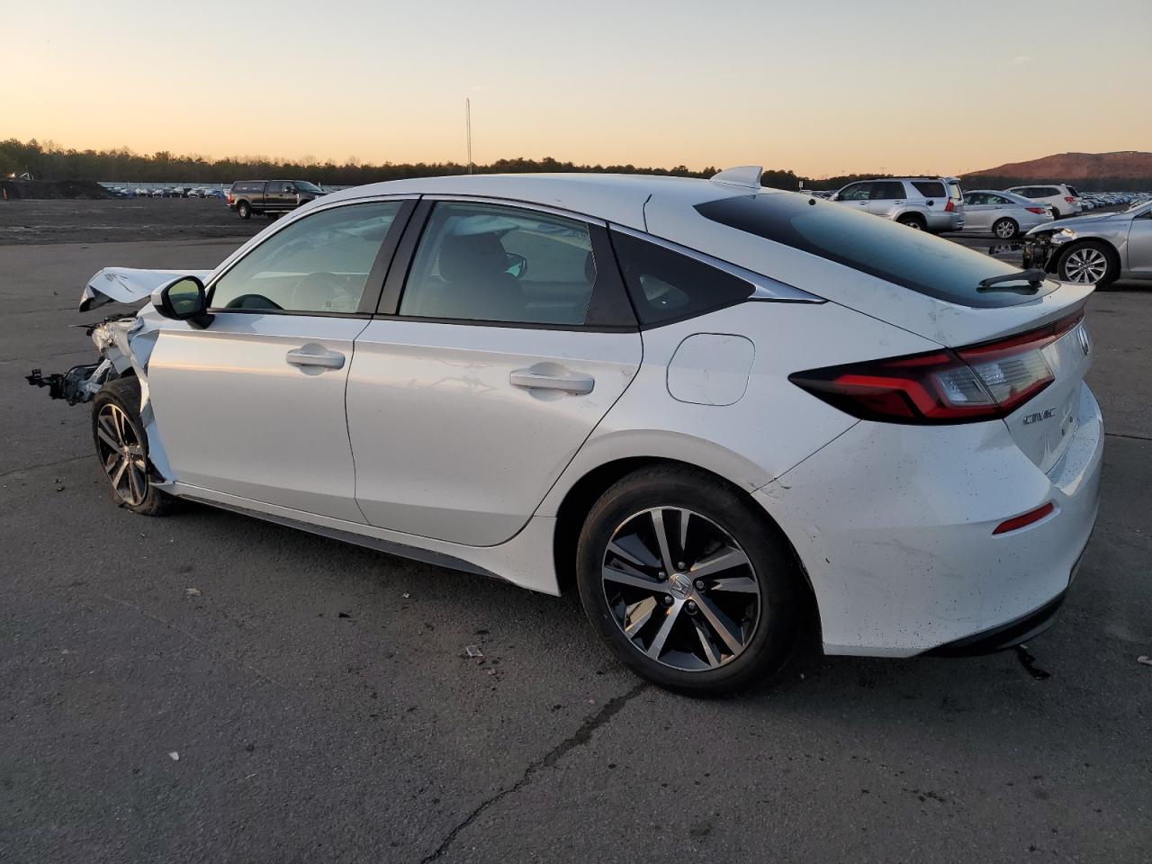 2022 HONDA CIVIC LX VIN:19XFL2H58NE023330